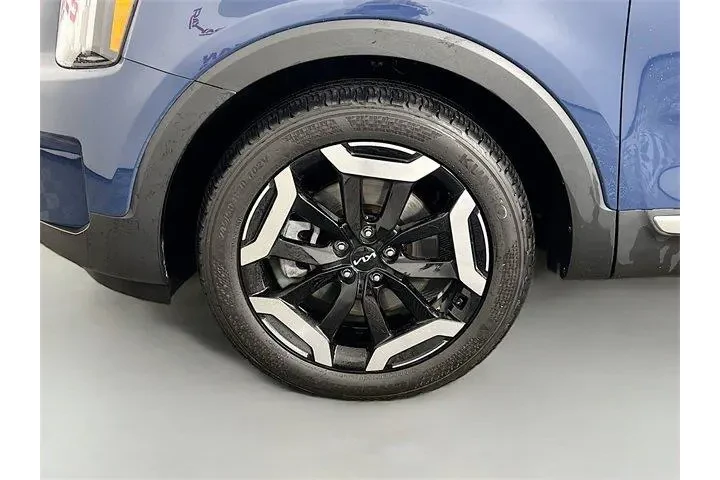 $33975 : Kia Telluride 2023 AWD S 4dr image 10