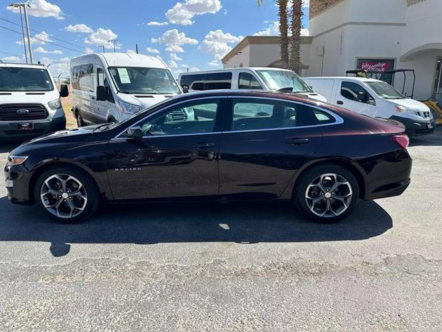 $18995 : Pre-Owned 2021 Malibu LT Seda image 9