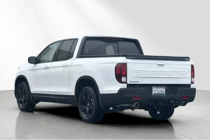 $38868 : Honda Ridgeline 2024 AWD Bla image 6