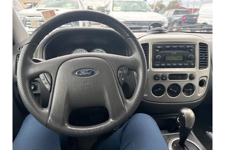 $4291 : Ford Escape 2006 XLT 4dr SUV image 9