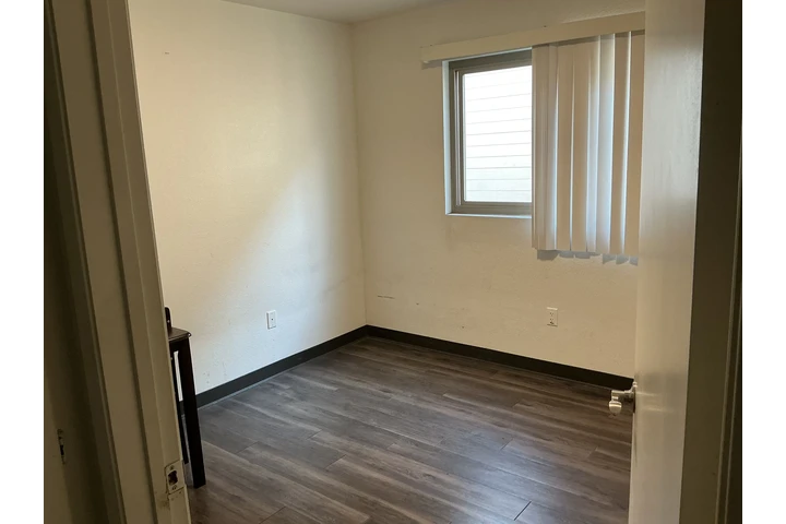 $900 : Rento cuarto image 1