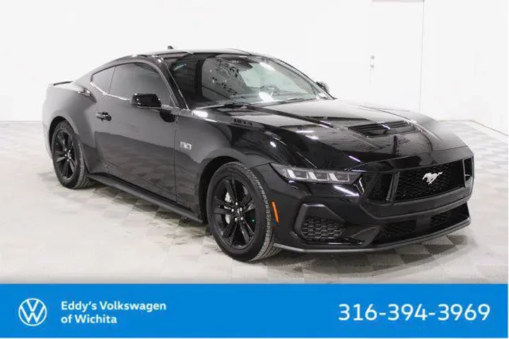 $38955 : Ford Mustang 2024 GT 2dr Fas image 1