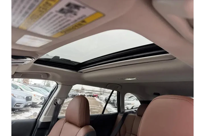 $26159 : Subaru Outback 2021 AWD Tour image 8