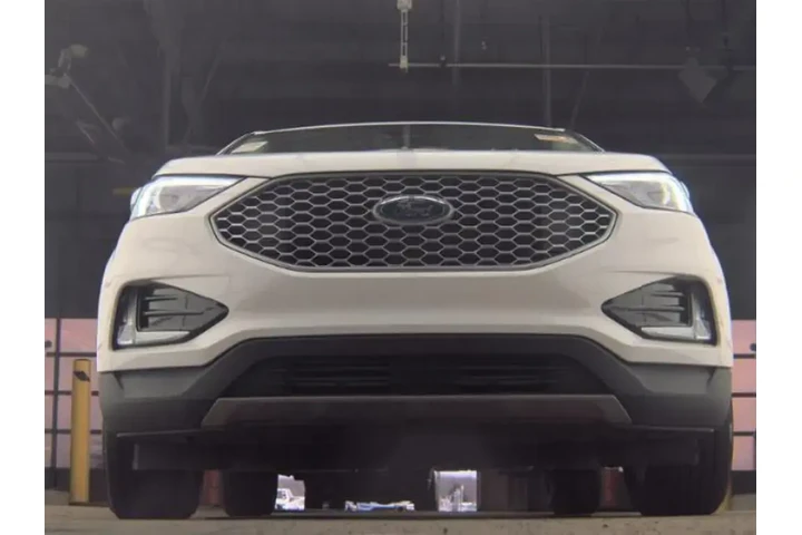 $26999 : Ford Edge 2024 AWD ST-Line 4 image 4