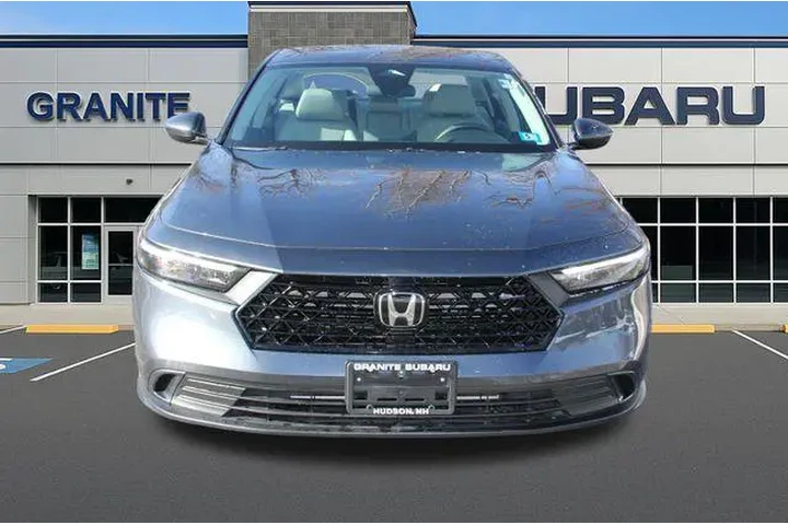 $25990 : Honda Accord 2024 EX 4dr Sed image 4