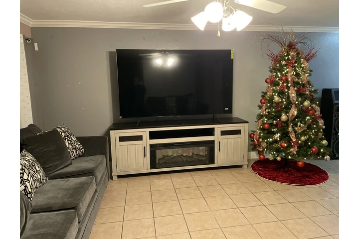 $650 : Rento cuarto en casa 77085 image 4