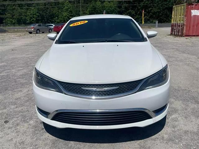 $8990 : 2016 CHRYSLER 200 image 3