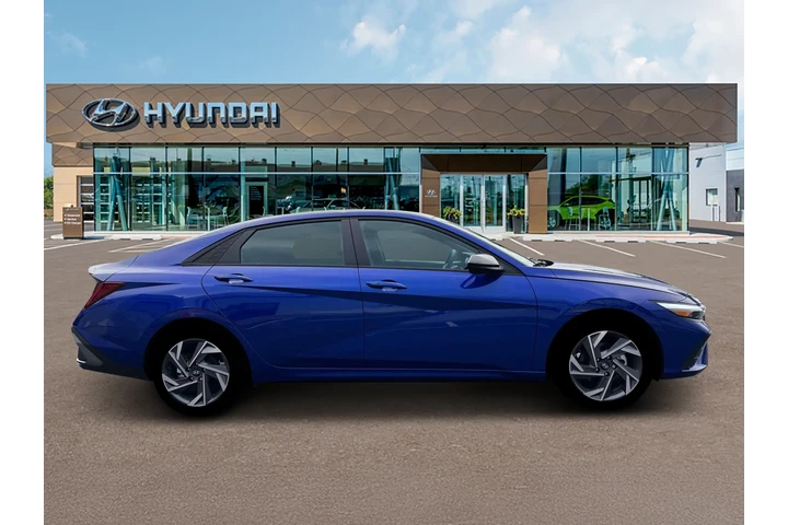 $25988 : Hyundai ELANTRA Hybrid 2025 image 9