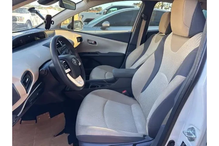 $11484 : Toyota Prius 2017 One 4dr Ha image 7