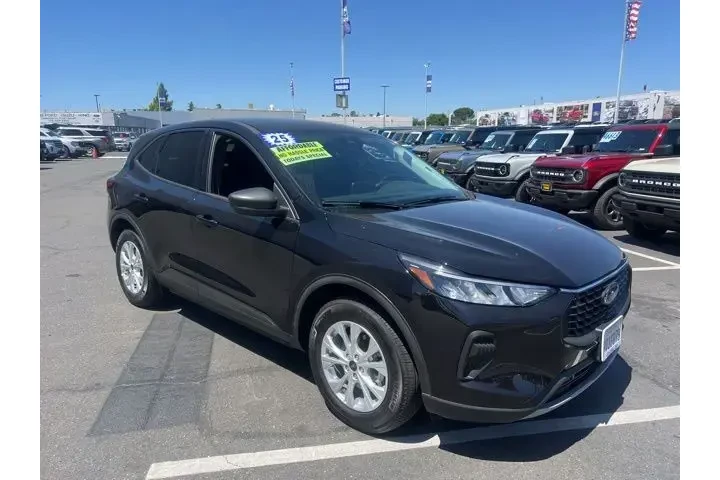 $27988 : Ford Escape 2025 Active 4dr image 4
