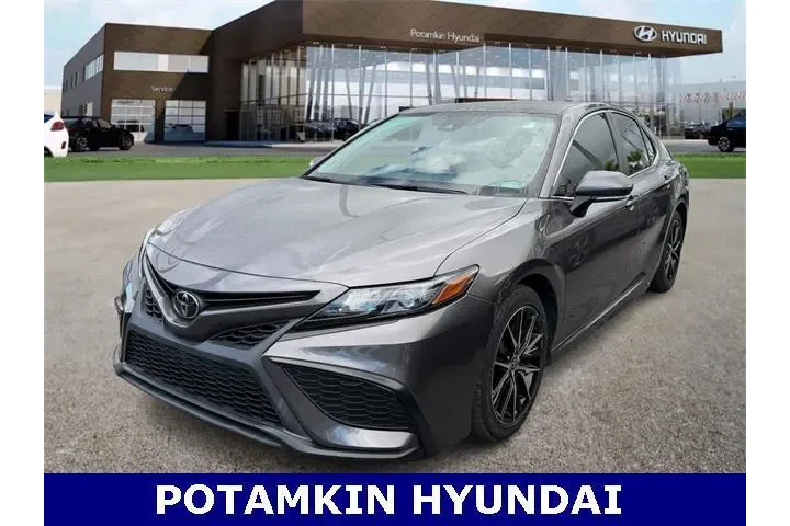 $19995 : Toyota Camry 2022 SE 4dr Sed image 1
