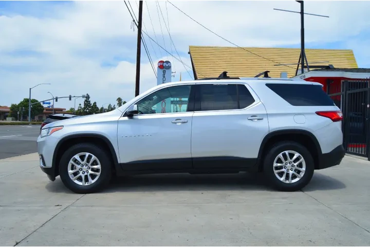 $14995 : Used 2018 Traverse FWD 4dr LT image 3