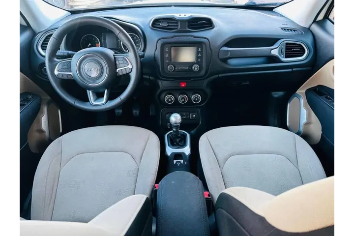 $17000 : 2017 Renegade Sport image 4