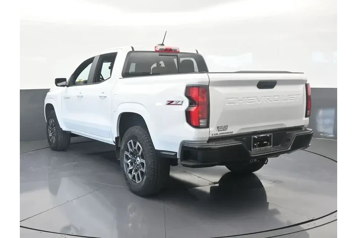 $33989 : Chevrolet Colorado 2023 4x4 image 4