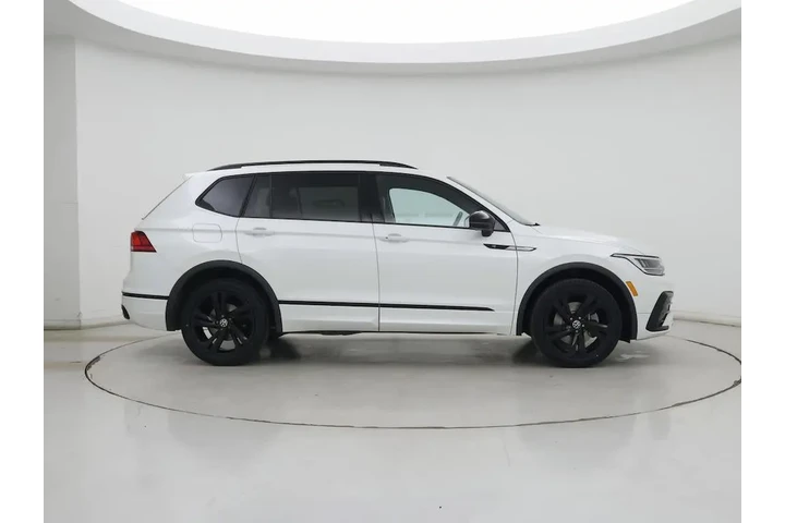 $25998 : Volkswagen Tiguan 2023 SE R- image 7