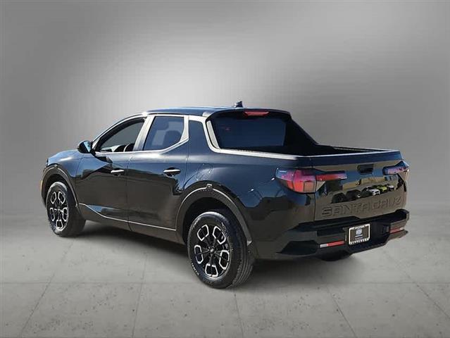 $30715 : New 2024 Hyundai SANTA CRUZ S image 5