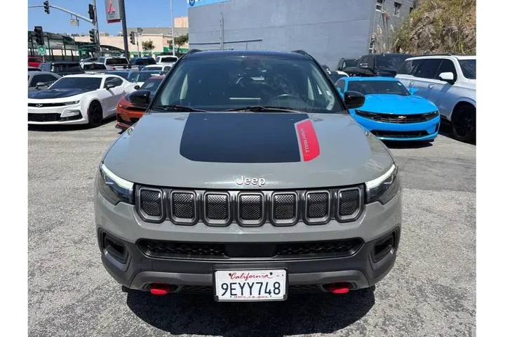 $22388 : Jeep Compass 2022 4x4 Trailh image 2