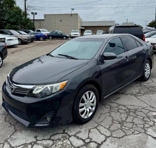 $7500 : 2013 Camry LE image 3