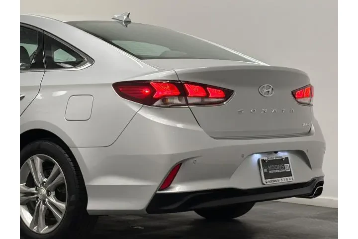 $18000 : Hyundai SONATA 2018 Sport 4d image 7