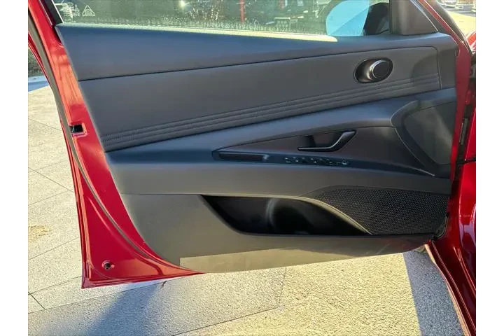 $19520 : Hyundai ELANTRA 2025 SEL Spo image 10