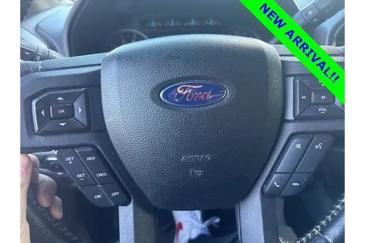 $17839 : Ford F-150 2015 4x2 XL 4dr S image 9