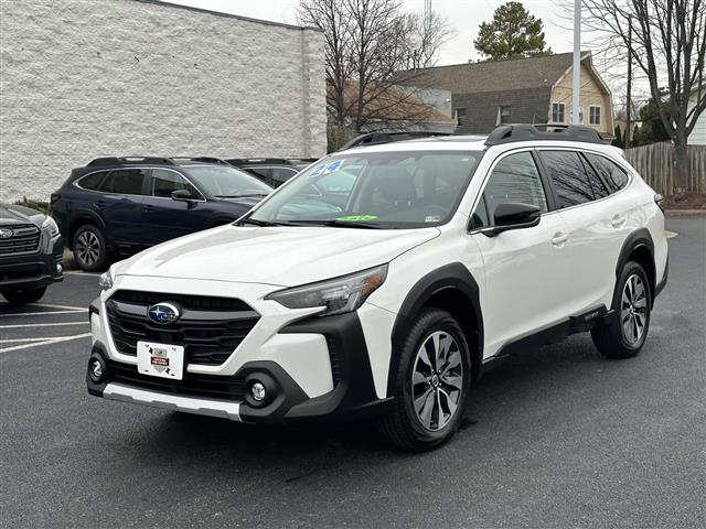 $32250 : PRE-OWNED 2024 SUBARU OUTBACK image 10