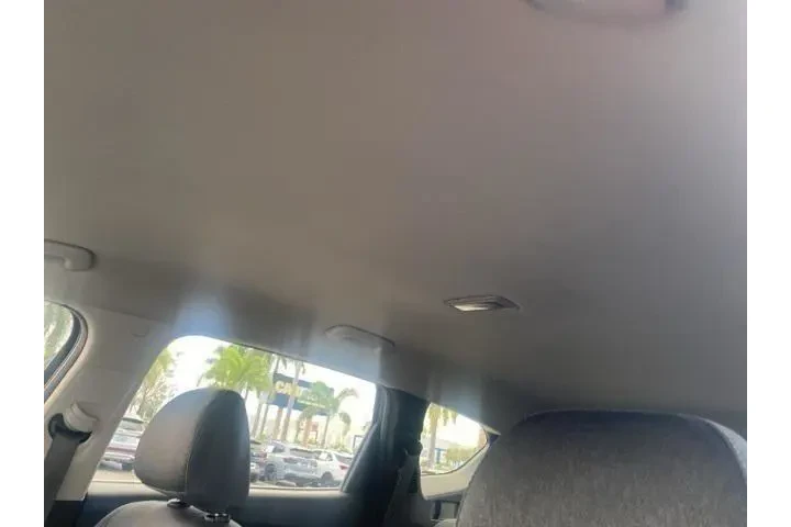 $17885 : Hyundai SANTA FE 2023 SE 4dr image 6