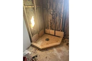 Bath and kitchen Remodeling thumbnail