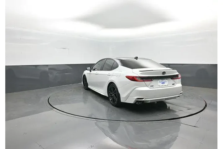 $34202 : Toyota Camry 2025 SE 4dr Sed image 5