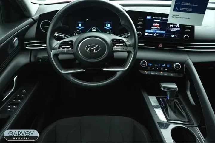 $18000 : Hyundai ELANTRA 2022 SEL 4dr image 4