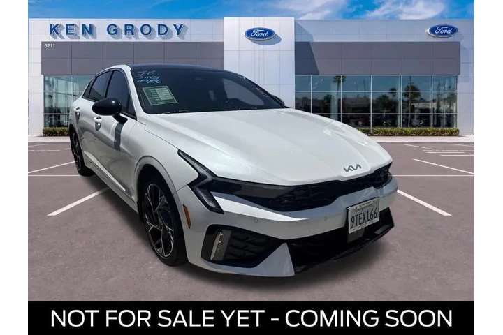 $29979 : Kia K5 2025 GT-Line 4dr Seda image 1