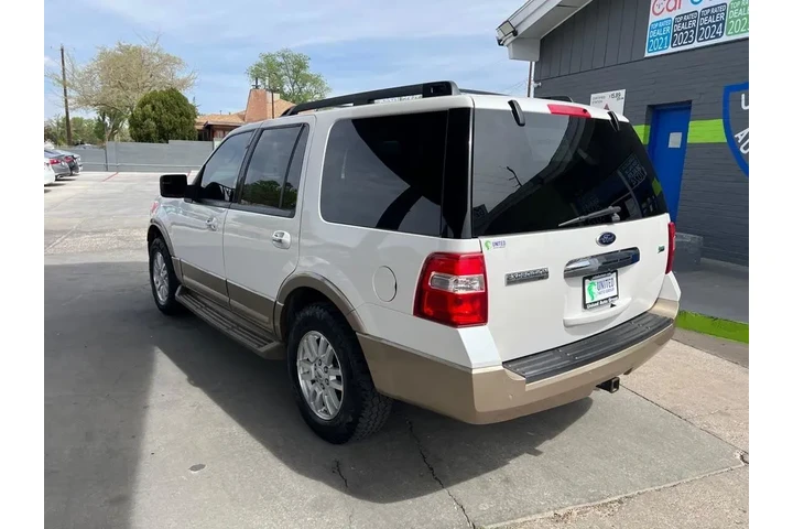 2014 Expedition XLT 4WD image 7