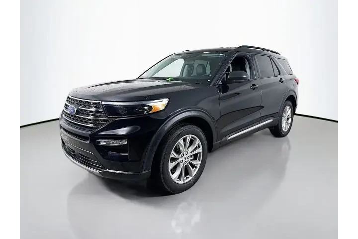 $34250 : Ford Explorer 2023 AWD XLT 4 image 3