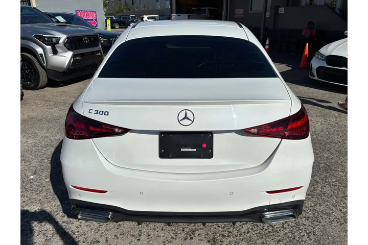 2022 Mercedes-Benz C300 SEDAN image 5