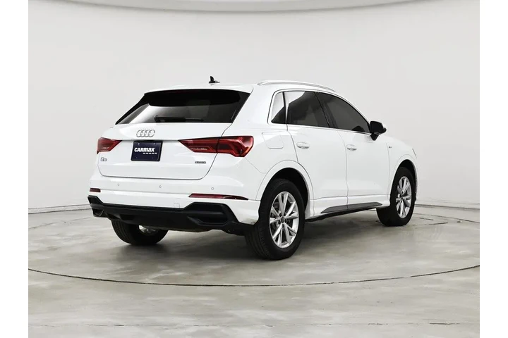$24998 : Audi Q3 2021 AWD quattro S l image 8