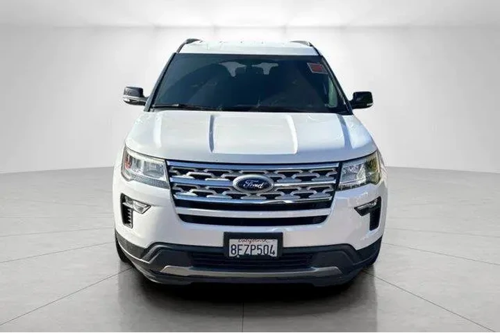 $17995 : Ford Explorer 2018 XLT 4dr S image 2