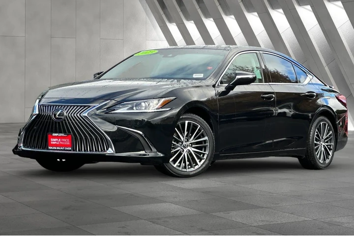 $35500 : Lexus ES 300h 2023 4dr Sedan image 2