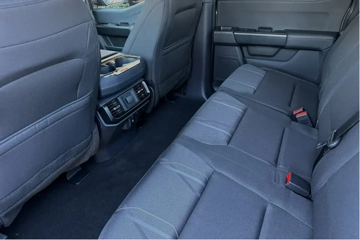 $39900 : Ford F-150 2024 4x2 STX 4dr image 7