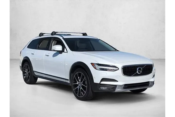$24992 : Volvo V90 Cross Country 2017 image 3