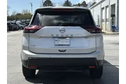 $21161 : Nissan Rogue 2025 SV 4dr Cro thumbnail