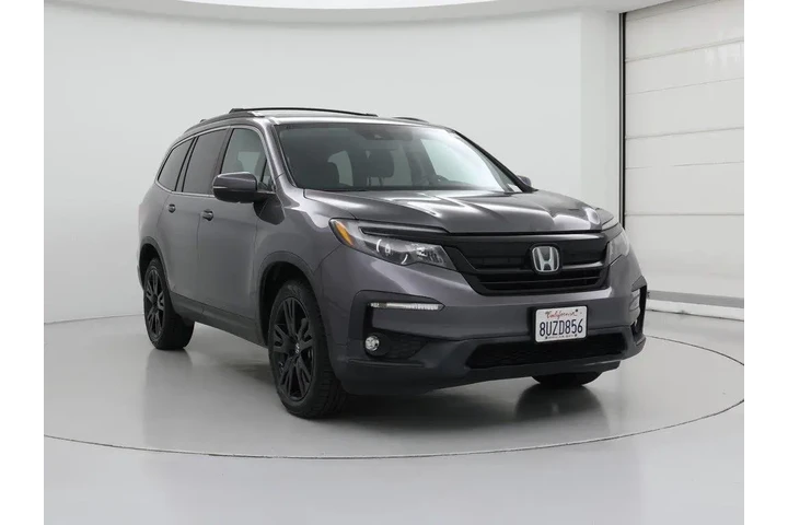 $29998 : Honda Pilot 2021 AWD SE 4dr image 1