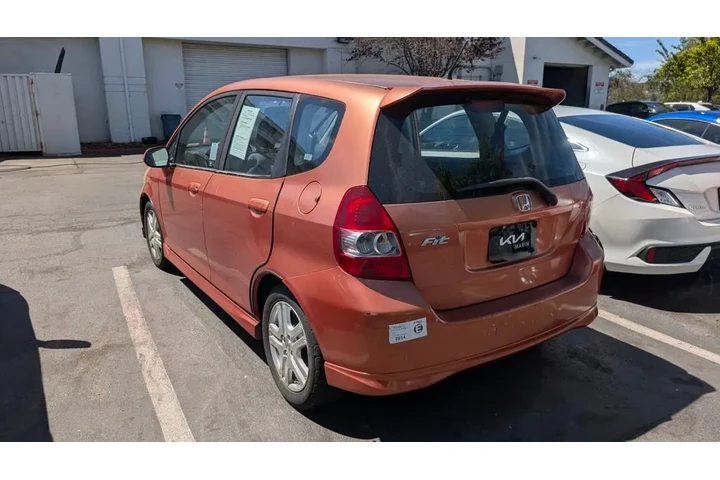 $7899 : 2008 Fit Sport image 2