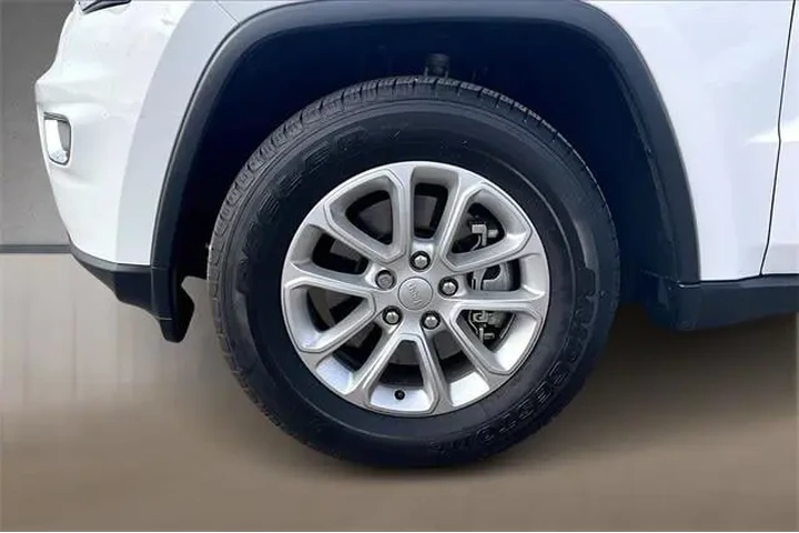 $19357 : Jeep Grand Cherokee 2021 4x4 image 6