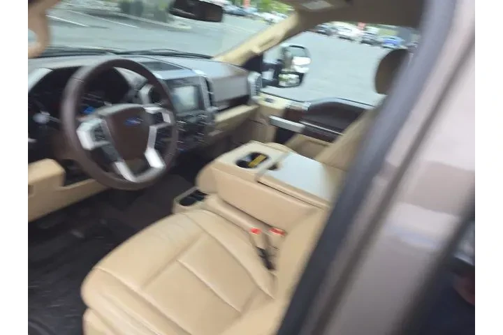 $35995 : Ford F-150 2019 4x4 Lariat 4 image 7