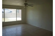 La Sierra 2 Bedroom 1 Bath Hou en Riverside