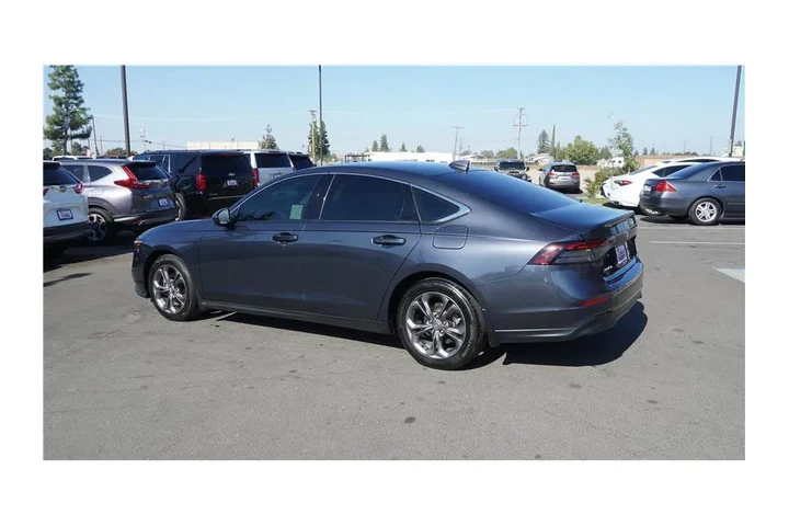 $21984 : 2023 Accord Sedan EX image 8