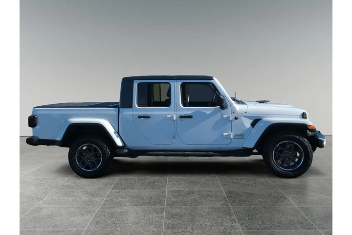$31900 : Jeep Gladiator 2021 4x4 Over image 6