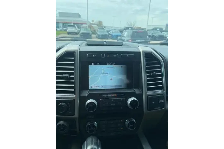 $37743 : Ford F-150 2018 4x4 King Ran image 7