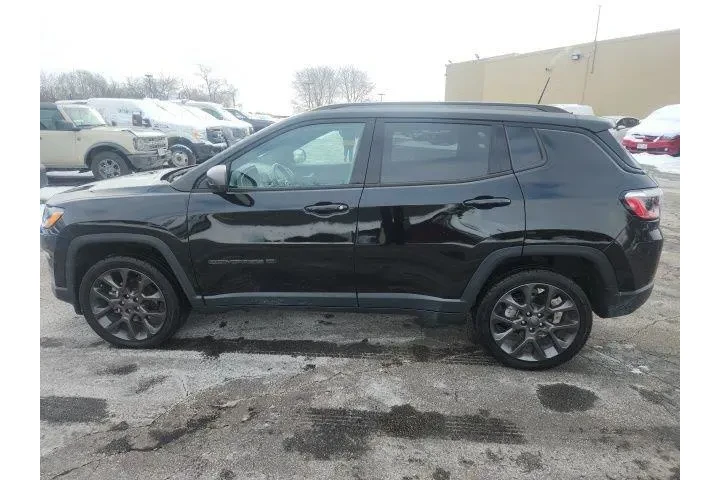 $16995 : Jeep Compass 2021 4x4 80th A image 8