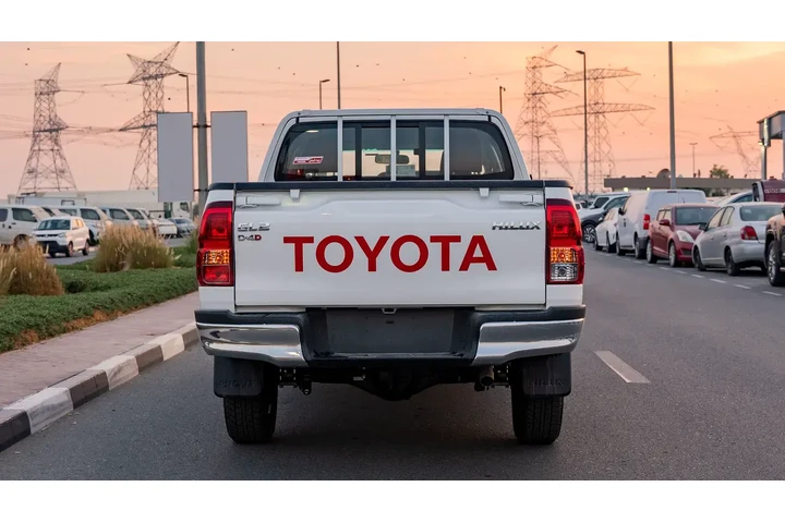$18000 : Nueva Toyota Hilux 2025 — Pick image 5